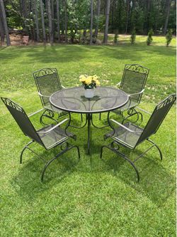 Outdoor Patio Set - I CAN DELIVER