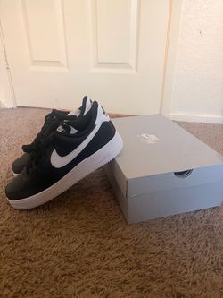 Nike Air Force 1 Low Black White Sneakers 10.5