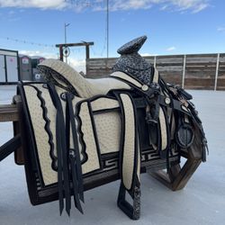 Montura De Caballo 