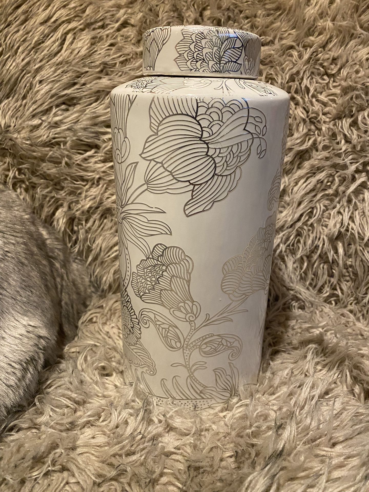 Mikasa Silver Ginger Jar 13” Ceramic China Pottery Floral Flowers Chinoiserie