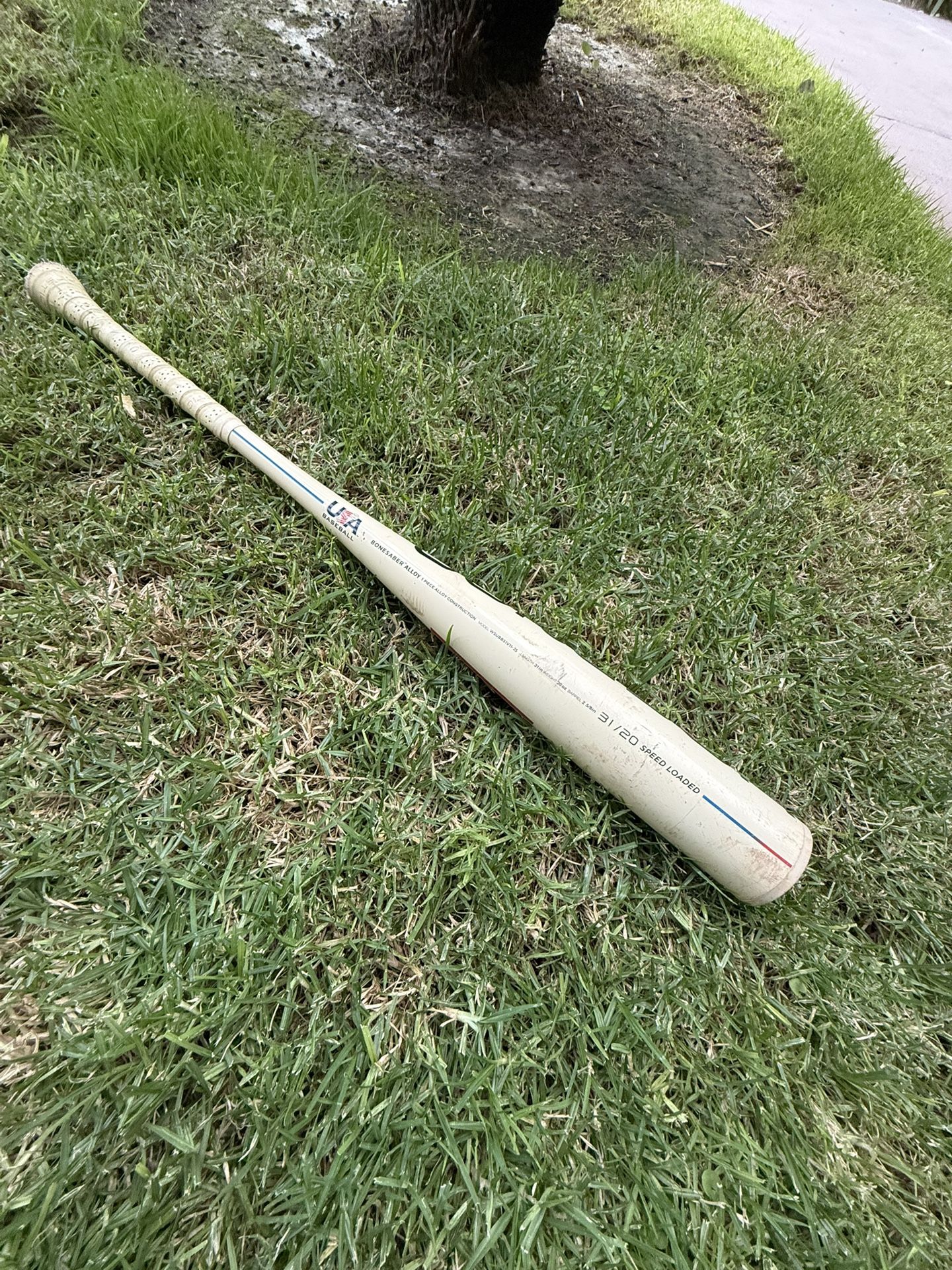 USA Baseball Bat Bonesaber