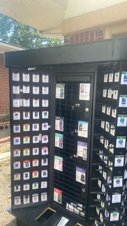 Gift card hanger