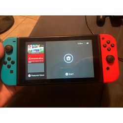 Nintendo Switch Bundle 32gb + 128gb Sd Card! Barely Used! 