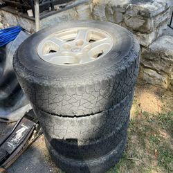 Dodge Dakota rims and tires