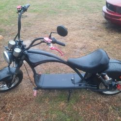 Mototek Lowboy Electric Scooter 