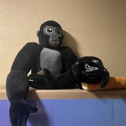 Gorilla Tag Plush With Accesories And Bag