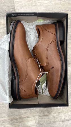 Men’s dress shoes size 8