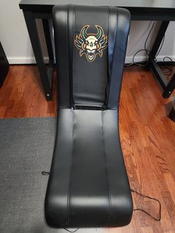 Beast Foldable Rocker Chair