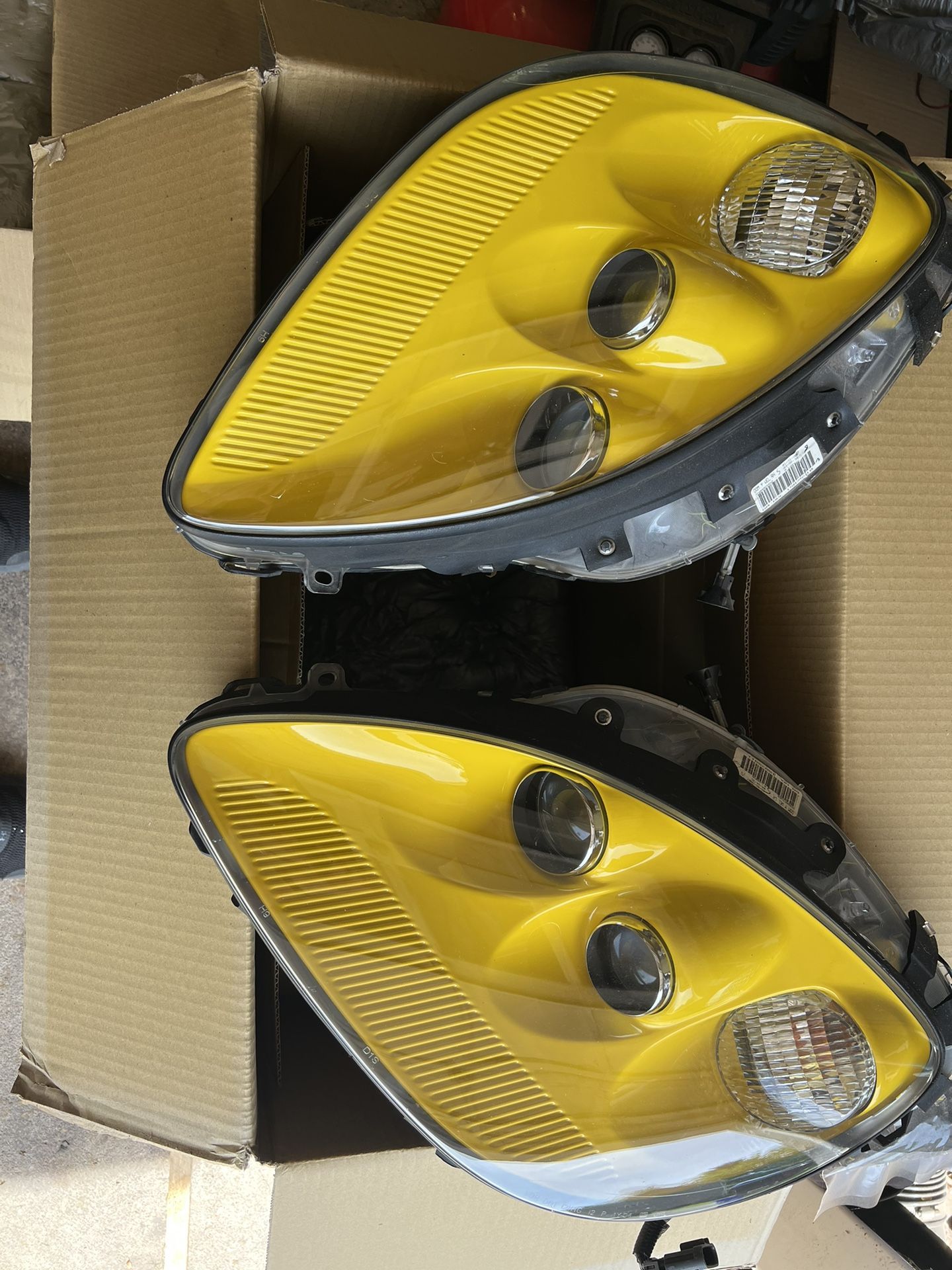 C6 Yellow Headlights