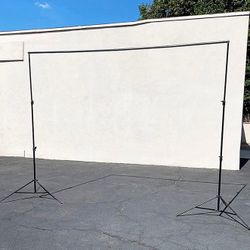 (Brand New) $40 Heavy-Duty Backdrop Stand Adjustable 10ft Wide X 8.5ft Tall with Clips and Carry Bag