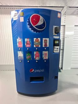 Vendo 721 Pepsi Commercial Drink Vending Machine w/ Card Reader – $1,800 OBO
