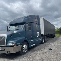 1999 Volvo  Truck And Trailer