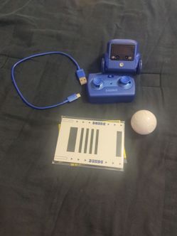 Boxer robot toy