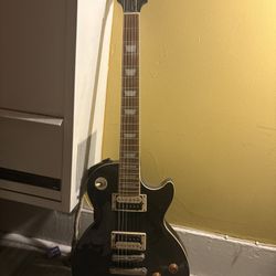 Epiphone Les Paul Guitar – Lightly Used – Great Condition