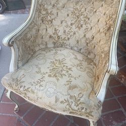 Set Of 2 Antique Chairs