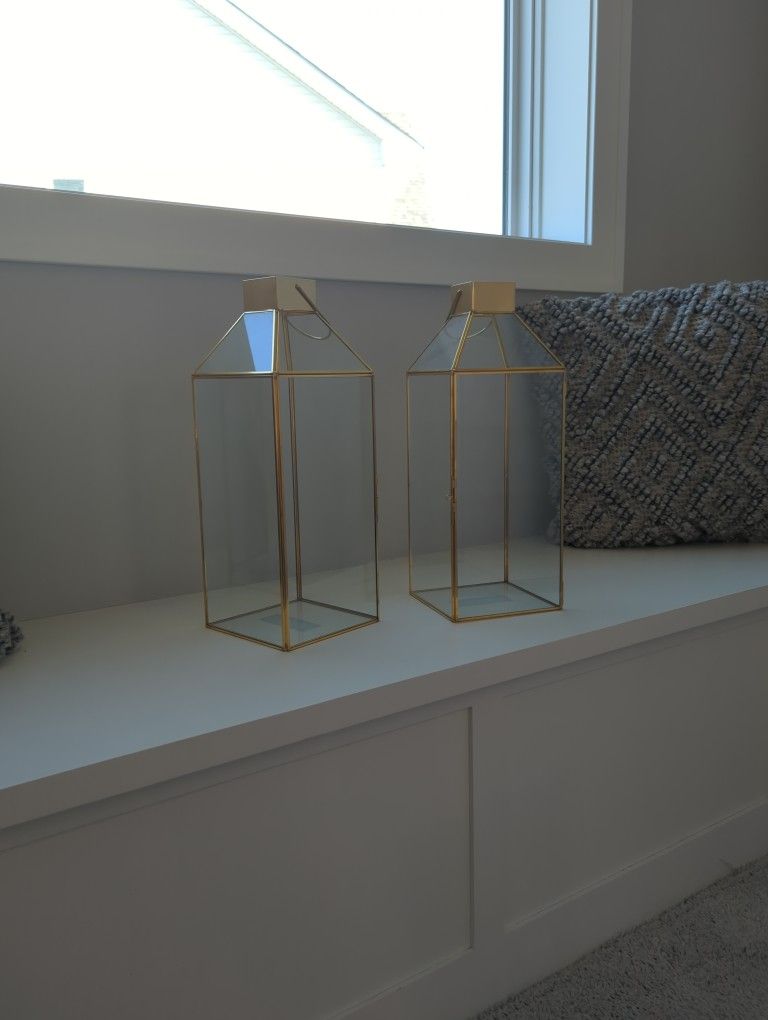 Gold Lantern
