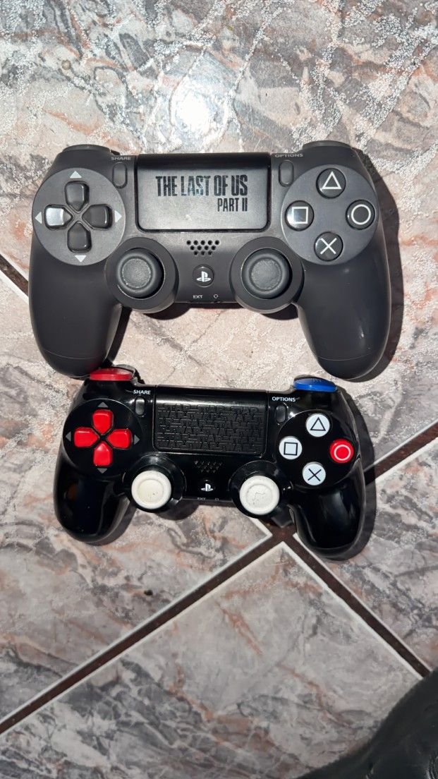 Limited Edition PlayStation 4 Controller