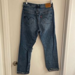 Levi’s dark wash 501s