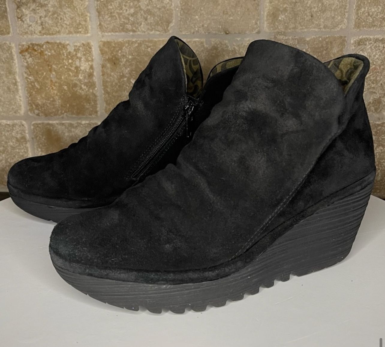 Fly London Yip Oil Suede Black Wedge Ankle Boots • Women’s Size 7 (38)