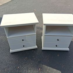 Two Side Tables With Drawers White , Conway FL 32812