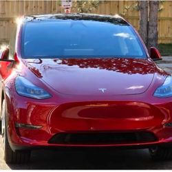 Tesla Model Y Long Range - Dual Motors
