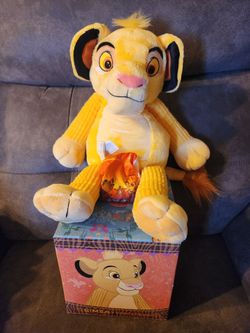 Disney Lion King Simba Scentsy Buddy Plush with Box & Scent Pack