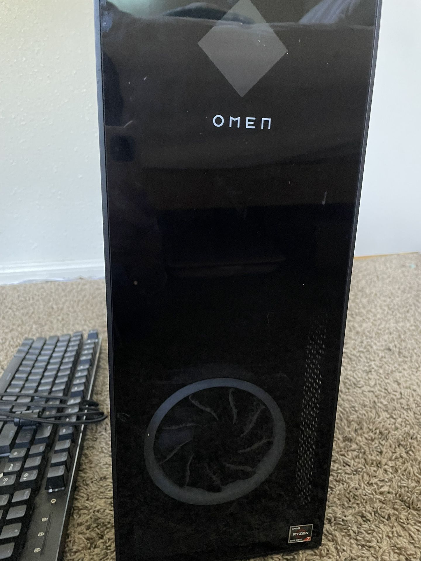 [used] omen pc + keyboard and wired mouse