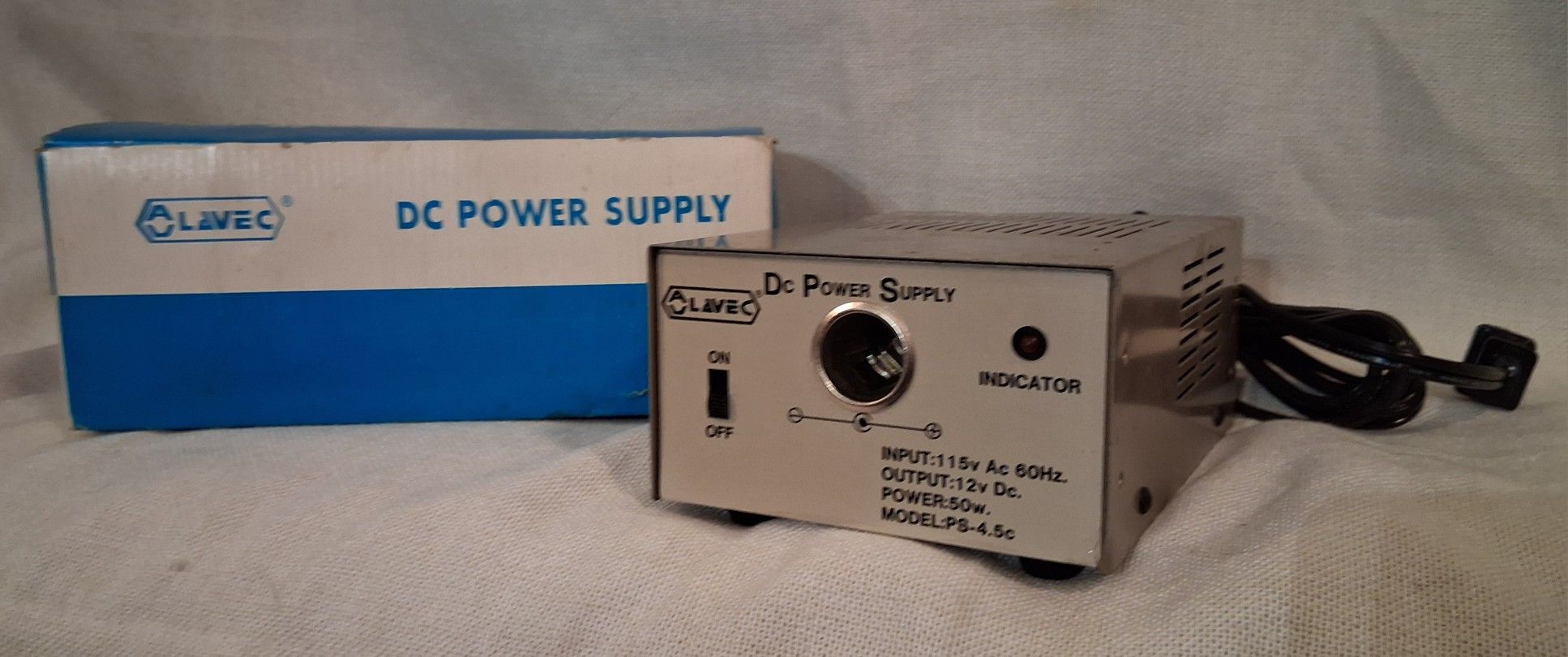 LAVEC DC POWER SUPPLY (Model PS-4.5c