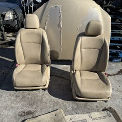 07 Lexus ES 350 Seats