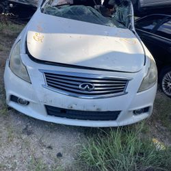 2012 Infinity G37s For Parts