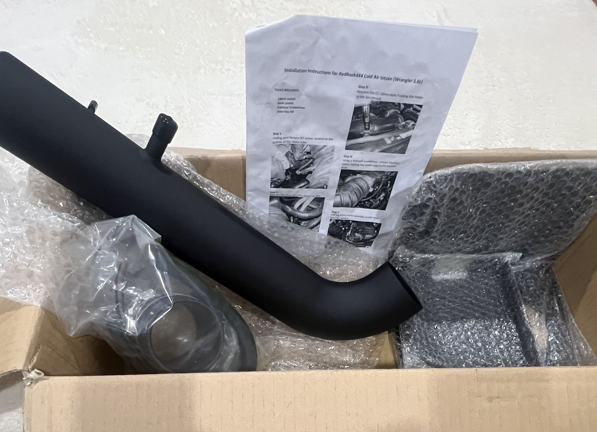 Auto Parts/Accessories, Red Rock 4 X 4 Cold Air Intake