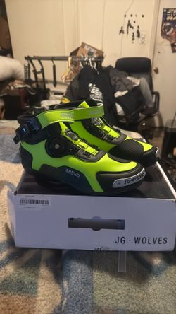  jg  wolves    motorcycle  shoes