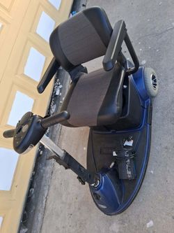 Mobility Revo Scooter 🏍
