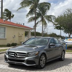 2018 Mercedes Benz C300 