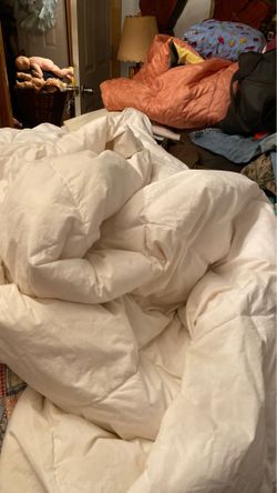 Queen downs comforter