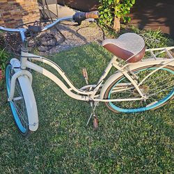 Schwinn Paige Bike Vintage 300 New tires 60