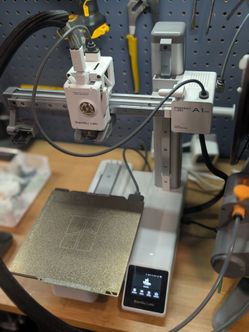 Bambu Lab A1 Mini 3D Printer + AMS Lite Combo (4-Color)