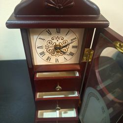 VINTAGE AVON TIMEKEEPER WOODEN JEWELRY BOX WITH CLOCK 