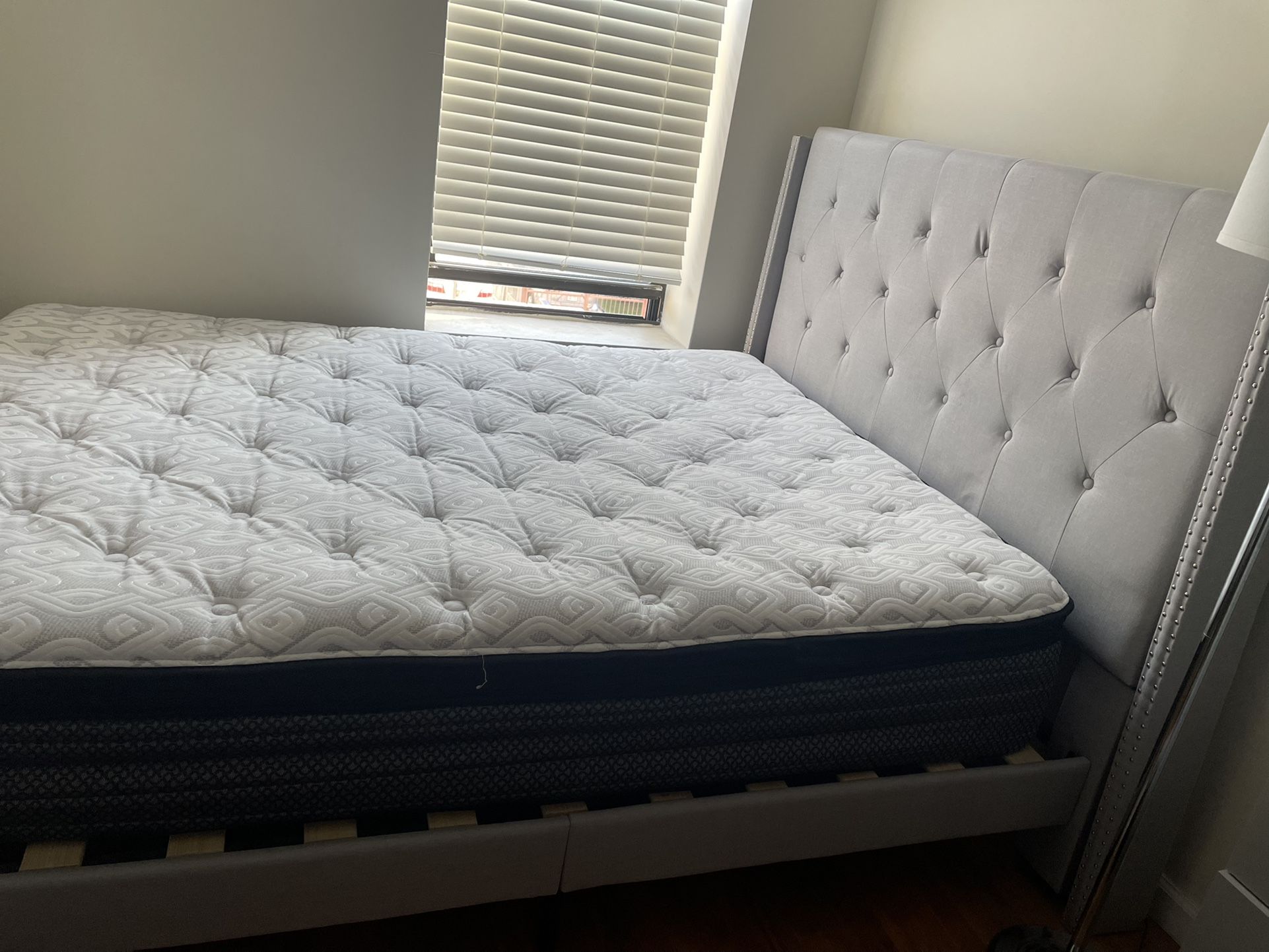 Grey Queen size Upholstered Bed Frame 