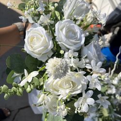 White Rose Centerpiece 