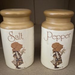 vintage 80’s Holly Hobby Salt &Pepper Shakers