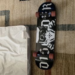 Skateboard 8.5