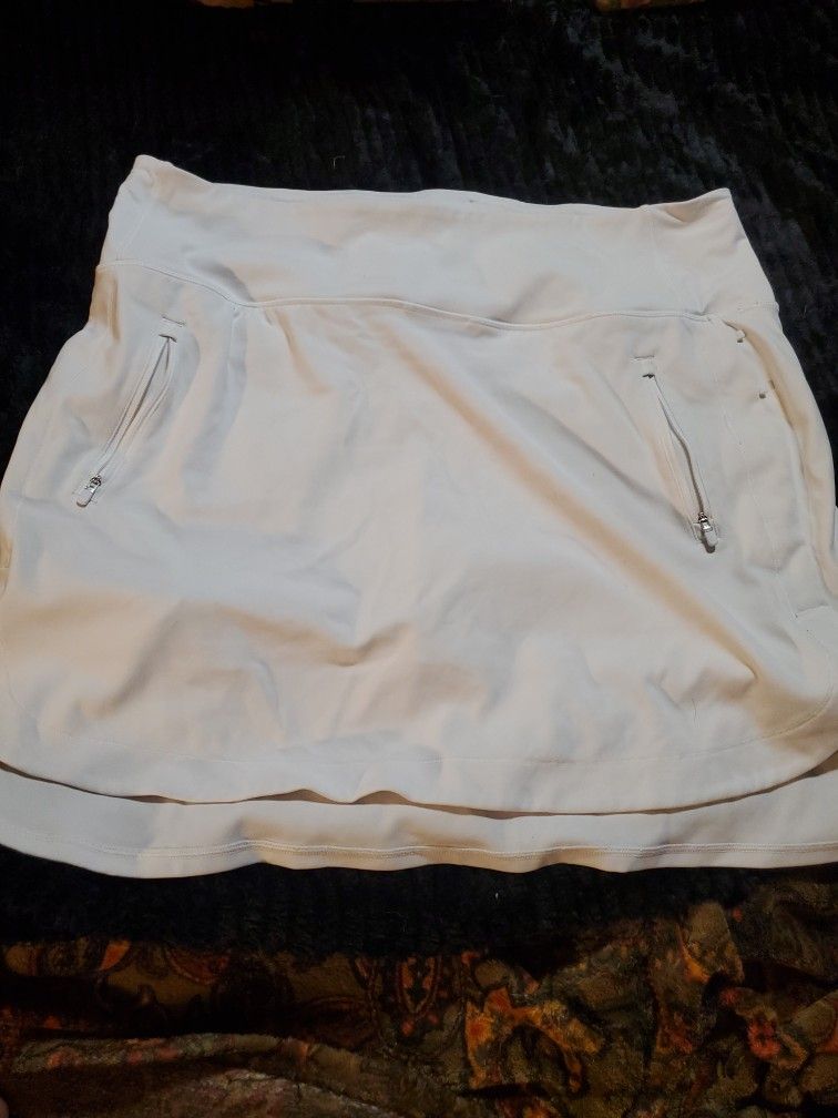 Skort
