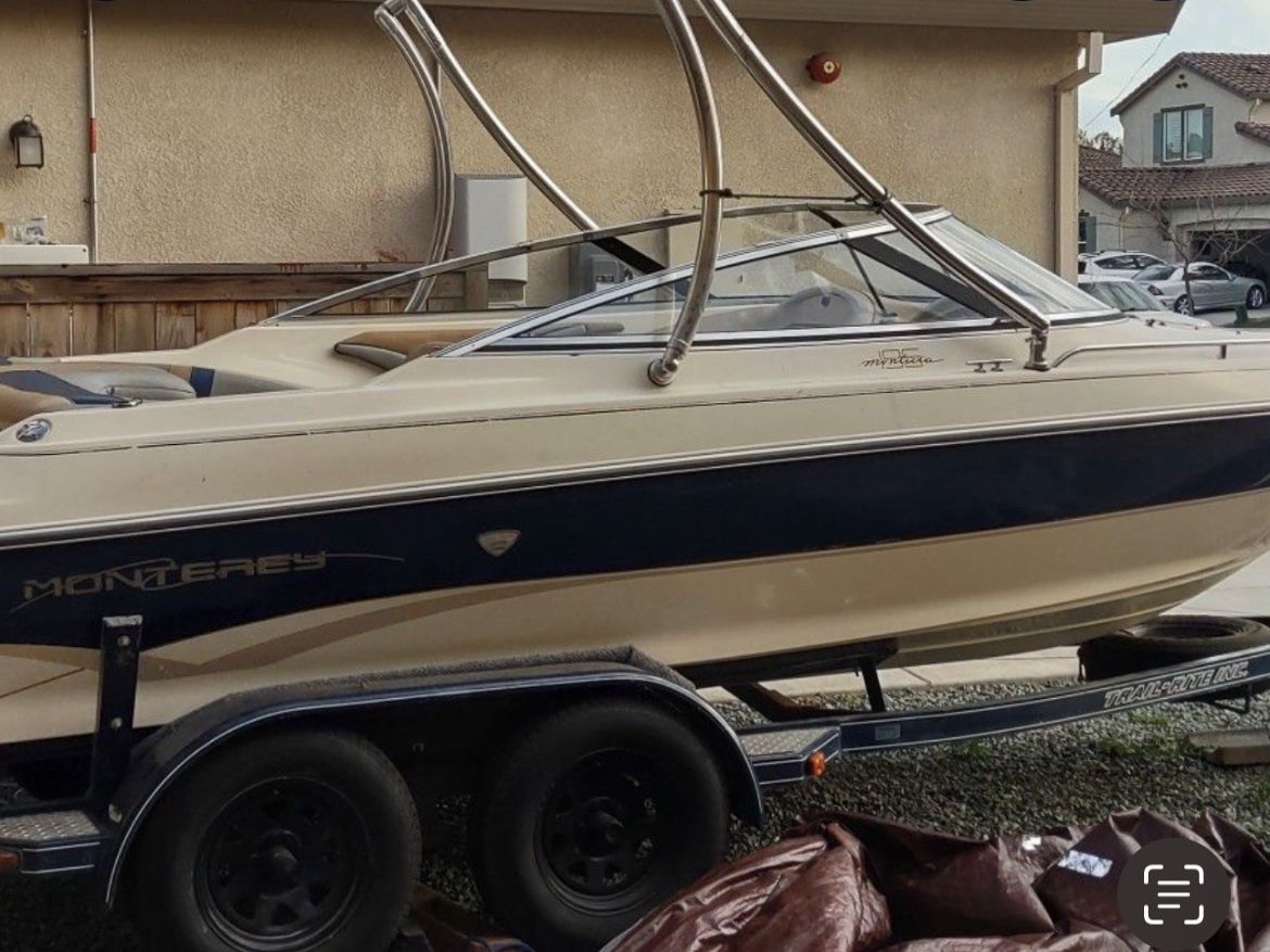  Monterey Limited Edition Boat