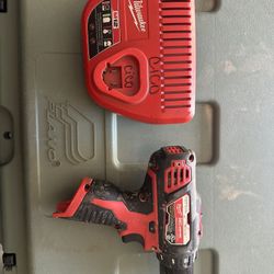 Milwaukee M12 Drill and Charger