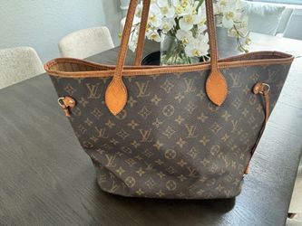 Authentic Louis Vuitton MM Neverfull bag