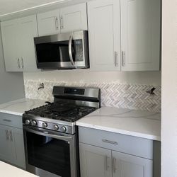 Kitchen Cabinets And Countertops
