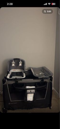 Graco pack and play