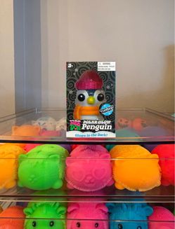 Needoh polar glow penguin