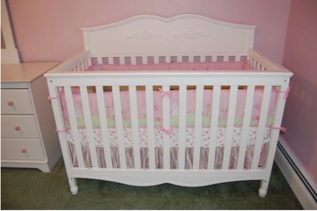 Graco Victoria Non Drop Side 5 In 1 Convertible Crib, White